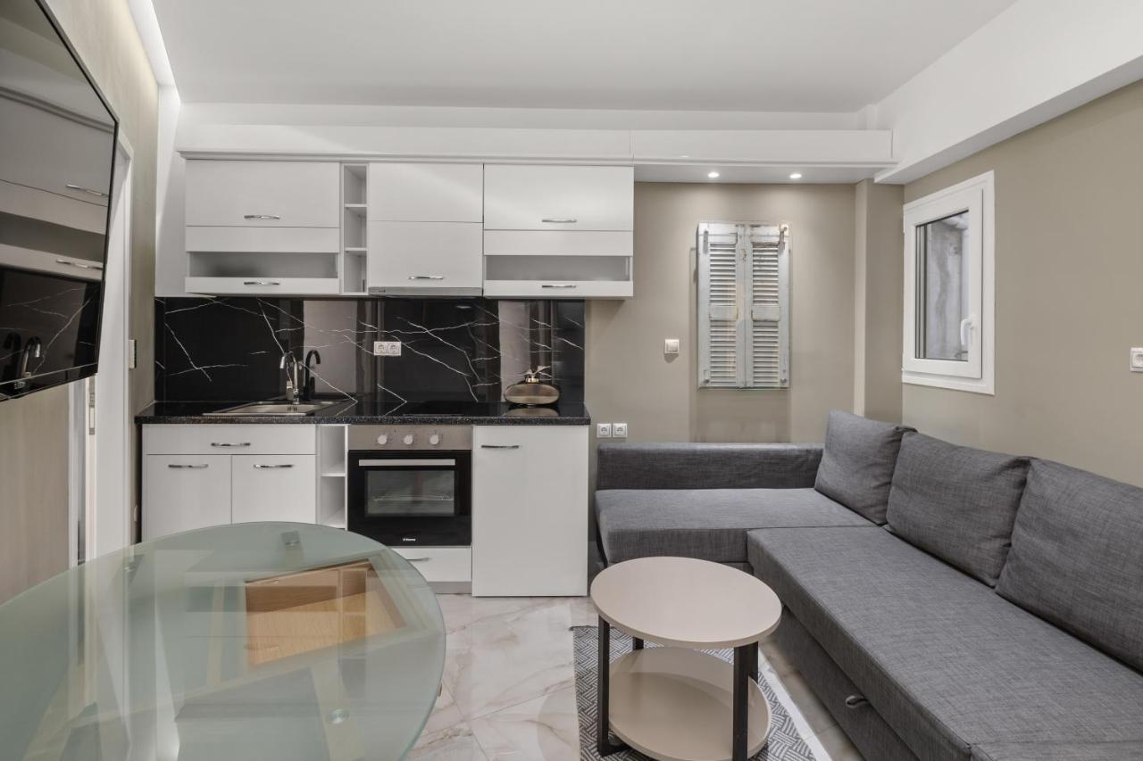 Athens Warehouse Boutique Hotel & Suites Exteriör bild
